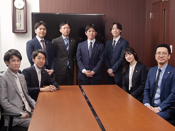 たくみ法律事務所の弁護士たち